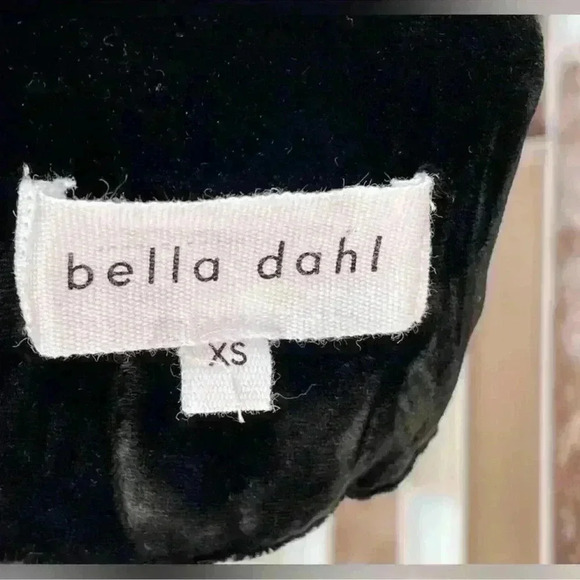 Bella Dahl black velvet puffer XS - Picture 9 of 13